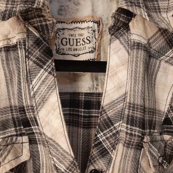 Guess Poloshirt - Picture 2 of 4